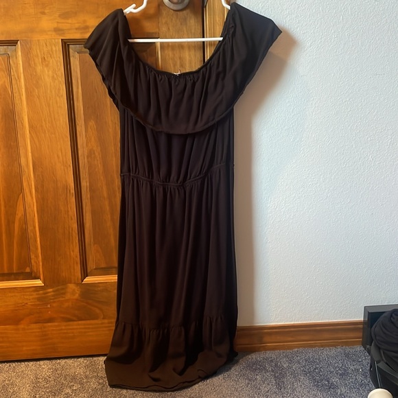 Black Off The Shoulders Dress - NWOT - Medium - Picture 2 of 3